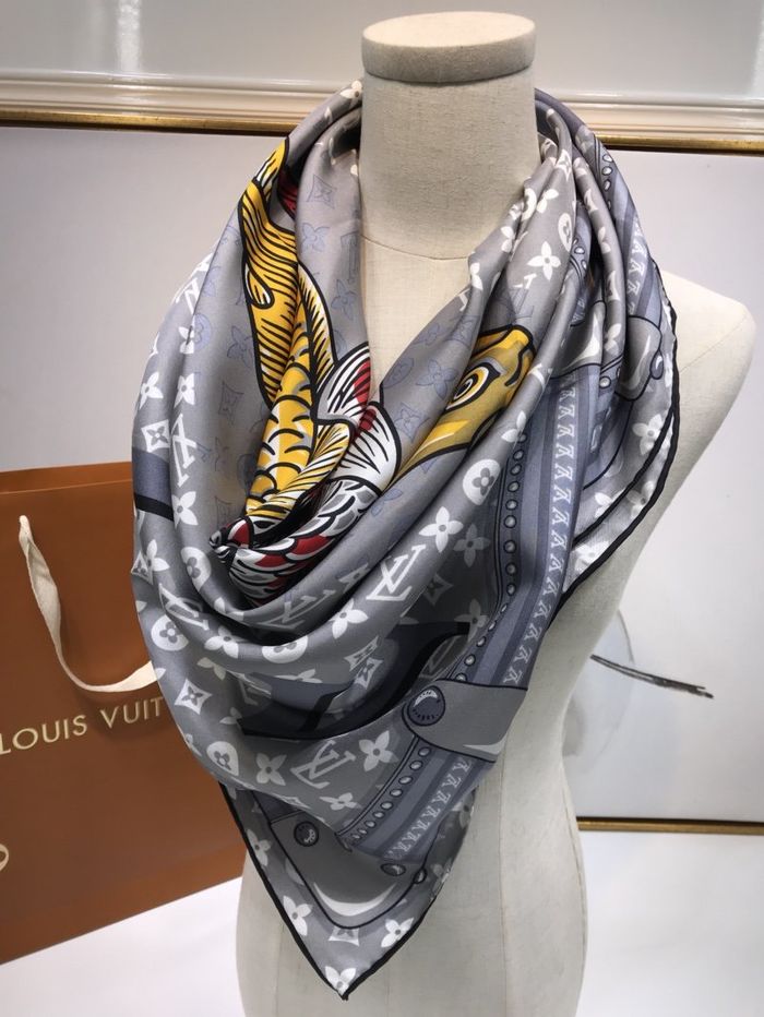 Louis Vuitton Scarf LVS00148